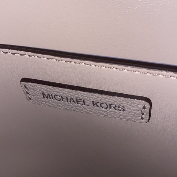 Michael Kors Beige Tote bag with Crossbody - Picture 6 of 7